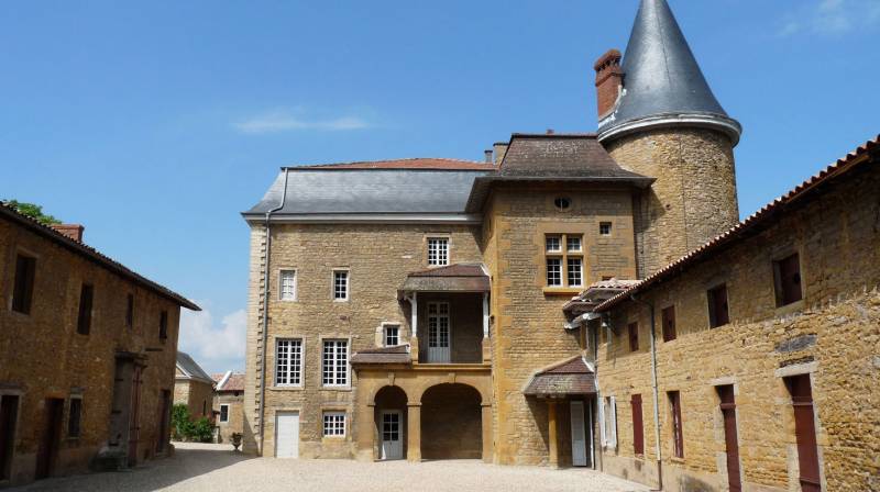 chateau de janze beaujolais